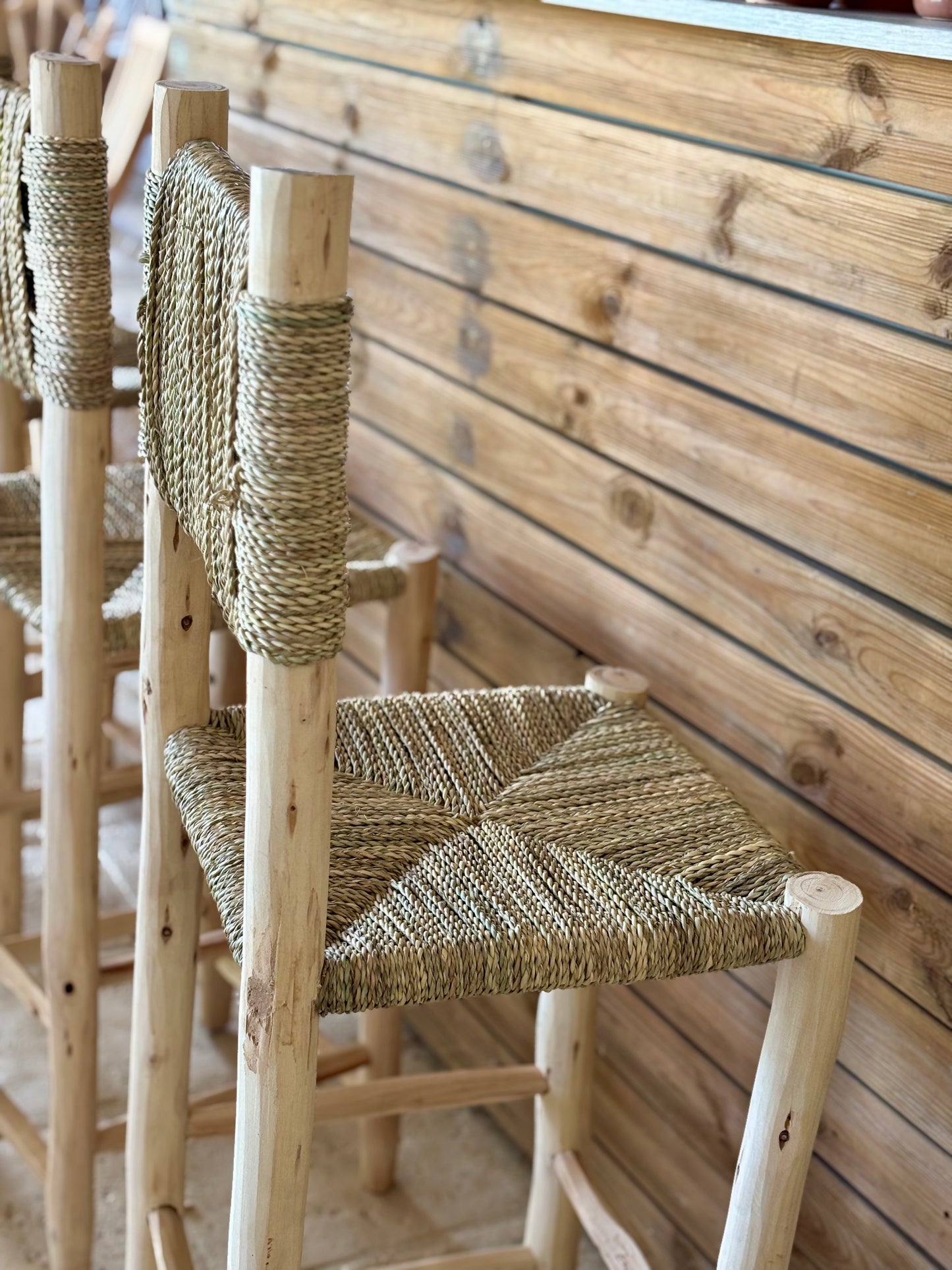Chaises de bar en eucalyptus - Sur commande