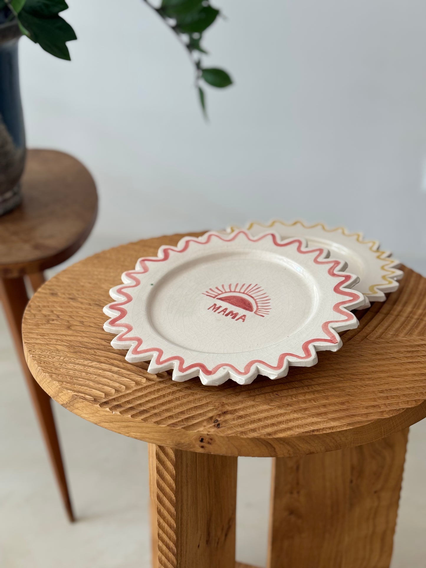 Assiettes Iconic - Collection MAMA