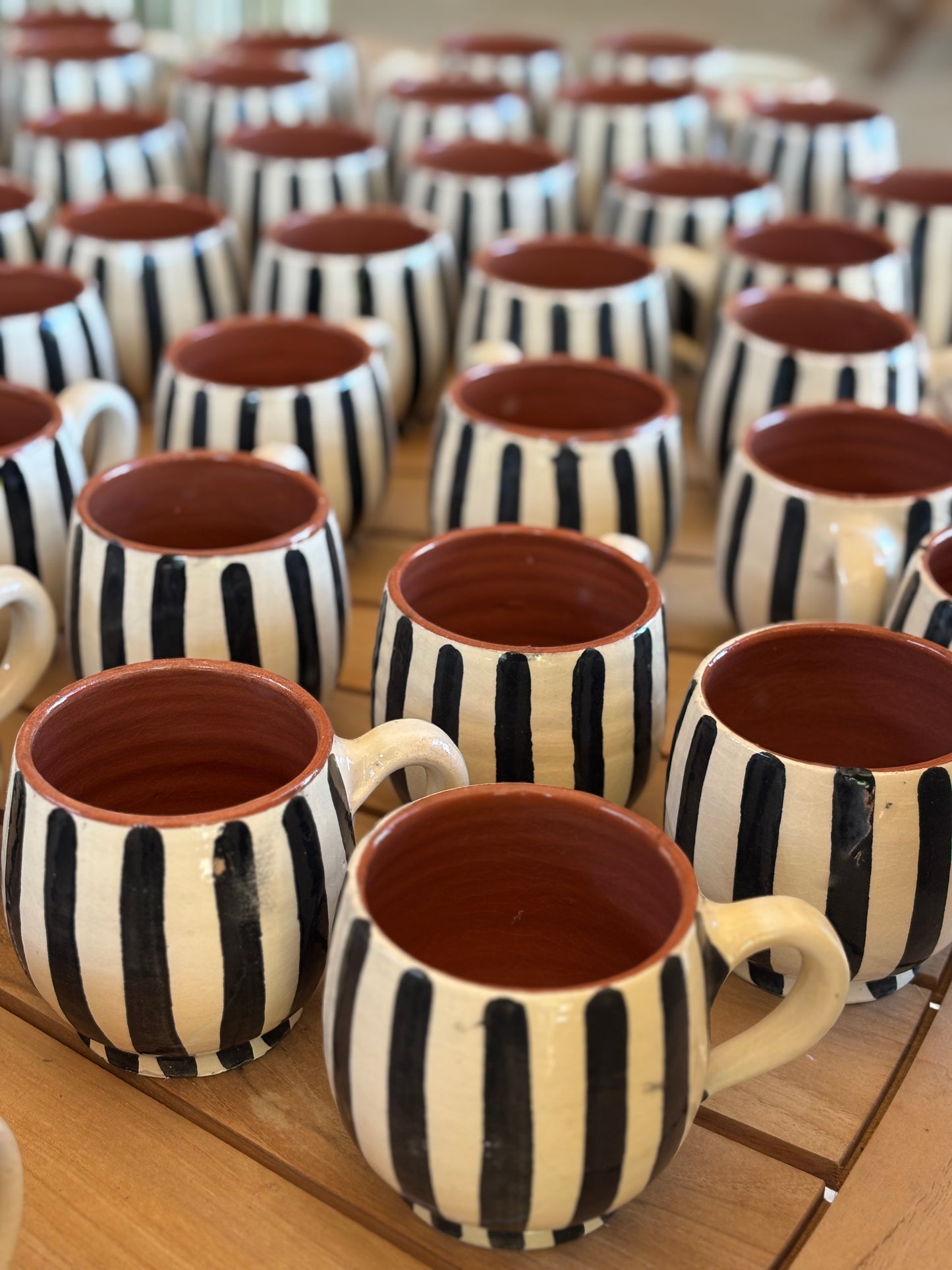 Tasse Éclipse – noire & blanche