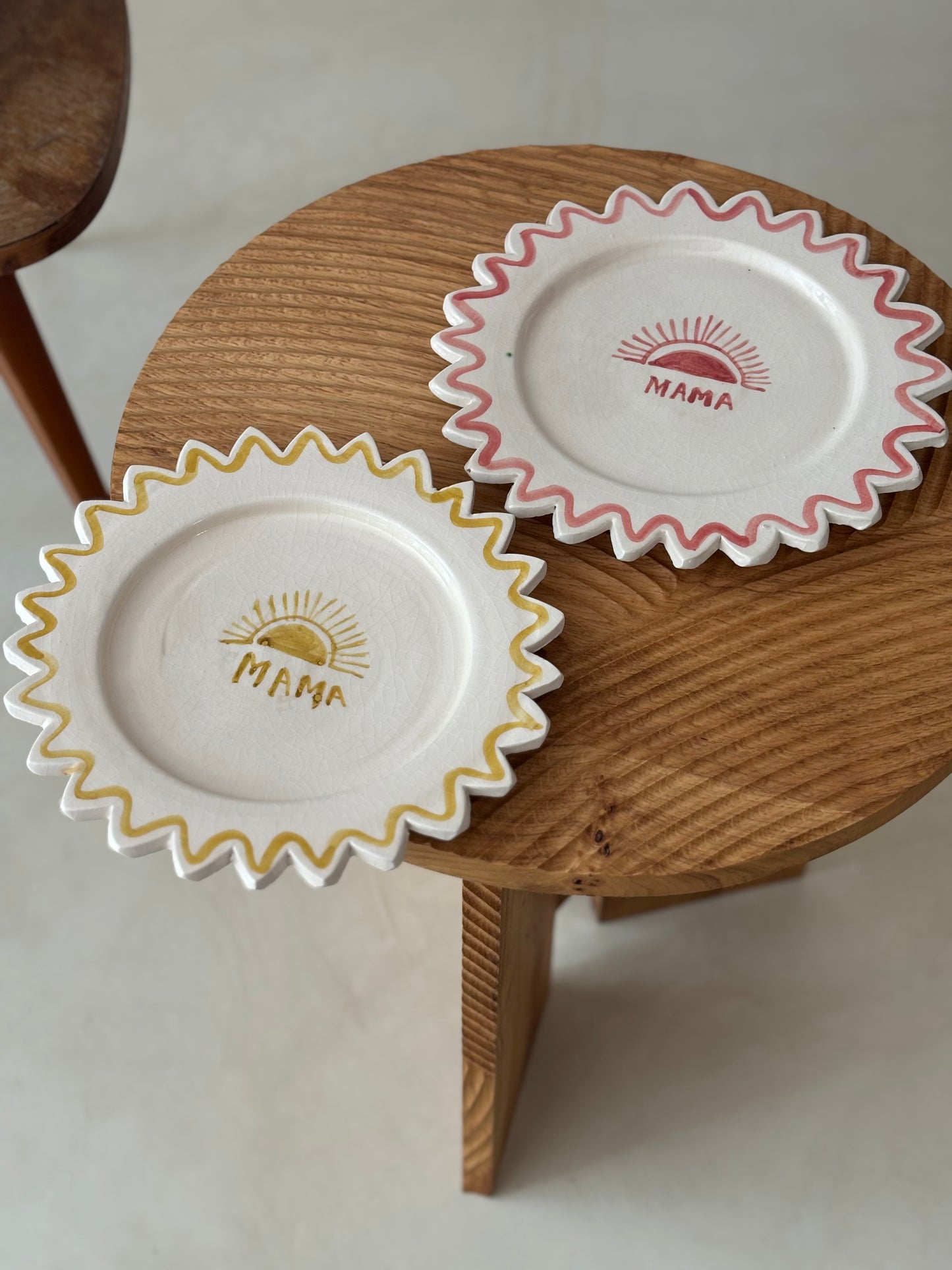 Assiettes Iconic - Collection MAMA