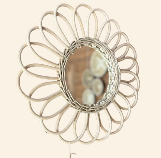 Miroir Fleur en rotin