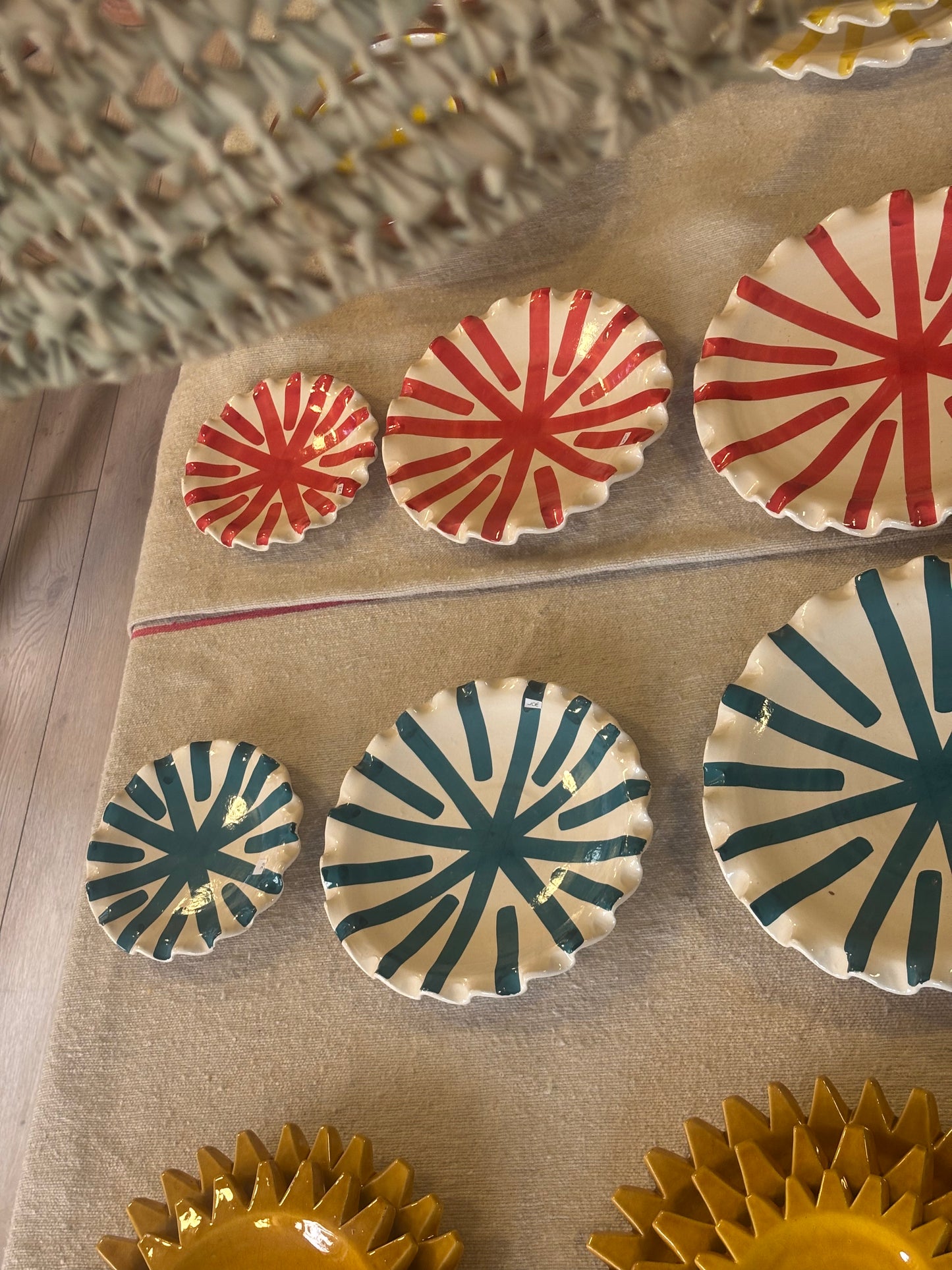 ASSIETTES RAYURE SOLEIL
